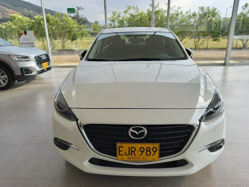 Mazda 3 Touring At