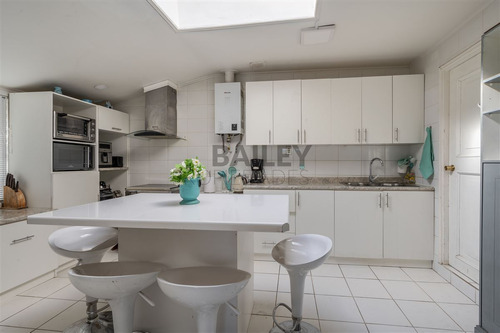Casa En Venta De 5 Dormitorios (cercana A Jumbo Montemar)