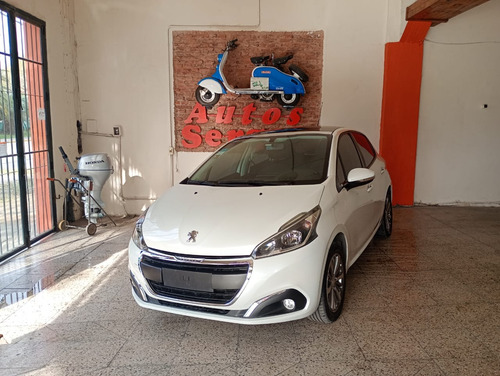 Peugeot 208 1.6 Allure Touchscreen