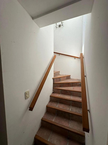 Casa En Venta - 3 Dormitorios 2 Baños - 1000mts2 - Haras Del Sur I