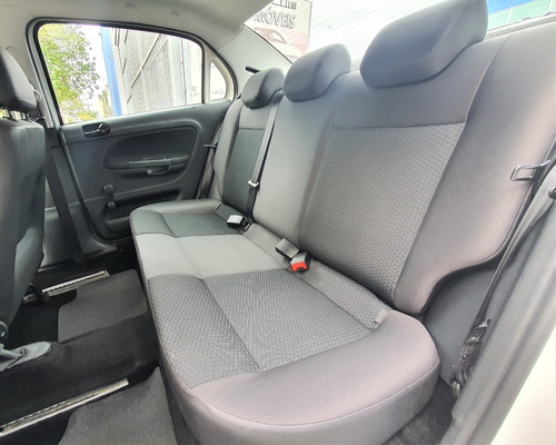 Imagem 9 de 12 de Voyage 1.6 Msi - Completo - 2021