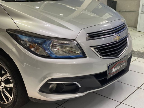Chevrolet Onix Onix 1.4 MPFI LTZ 8V FLEX 4P MANUAL