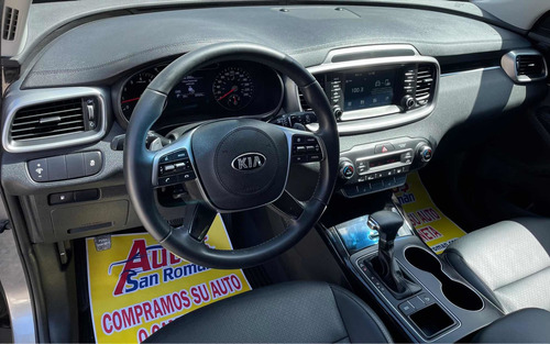 Imagen 8 de 15 de Kia Sorento 2.4l Ex 7p