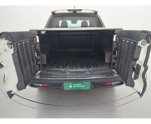 Fiat Toro 2.0 16V TURBO DIESEL VOLCANO 4WD AT9