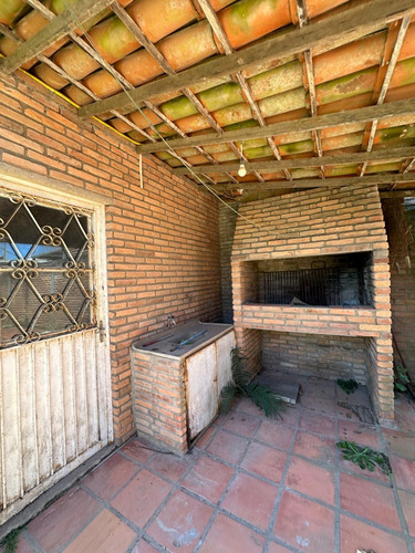 Vende Casa En Vergara (cod 371)