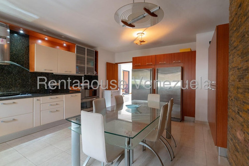Apartamento Penthouse En Venta En Lomas De Las Mercedes Cr- 25-11129