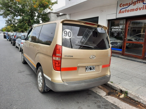 Imagen 3 de 9 de Hyundai H1 2.5 Premium 1 170cv Mt 2011
