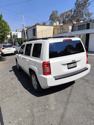 Jeep Patriot Sport 4x2 Cvt