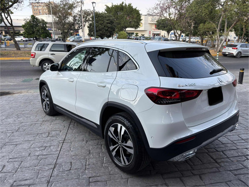 Mercedes-Benz Clase GLA 1.3 200 Progressive