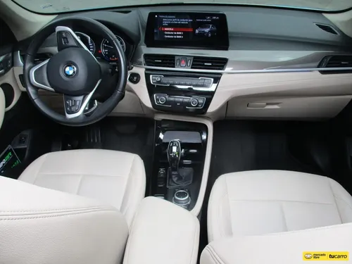 BMW X1 SDRIVE 20i 2000CC AT AA