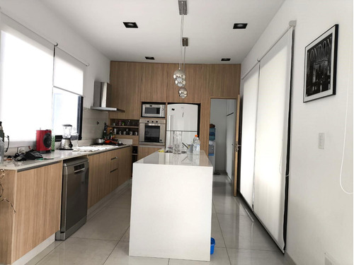 Venta Casa En San Sebastian Area 2 Golf - 5 Ambientes