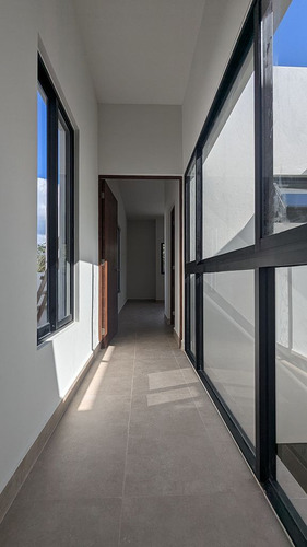 Casa En Venta En Exclusivo Desarrollo De Cholul, Merida.