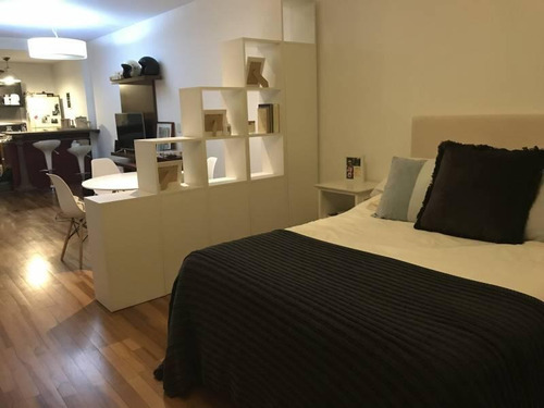 Imagen 11 de 17 de Hermoso Monoambiente De 60 M2 Con Balcón Y Vista A Pulmón De Manzana