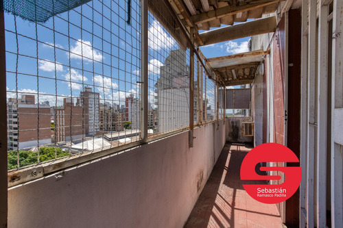 Departamento Venta Centro Dos Dormitorios Balcón