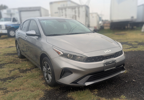 Kia Forte 2.0 Lx Mt
