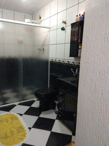 Imagem 3 de 15 de Chácara 1375m2, Rica Em Água Com Lago, Casa Sede Com 3 Dormitórios, 1 Suíte C/ Closet, Segunda Casa Com 1 Dormitório, Área De Lazer Com Piscina - Ch00191 - 70489014