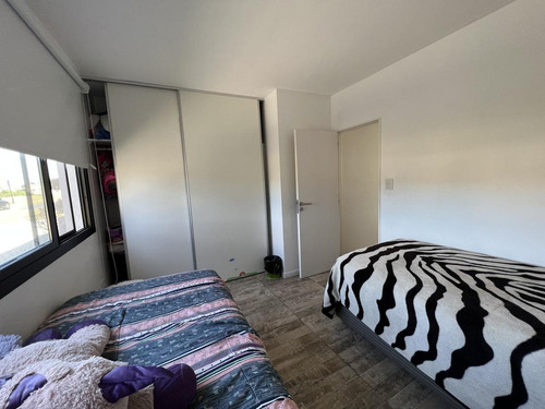 Imagen 22 de 30 de Casa - Countries/b.cerrado (moreno)