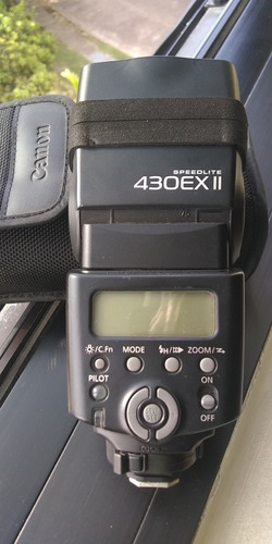 Canon Eos Rebel T3i, Lente 18-135mm, Flash Speedlite 430 Ex
