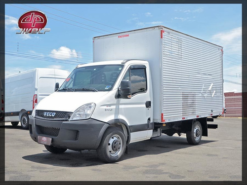 Caminhonete Iveco Daily 35s14 Baú De Carga