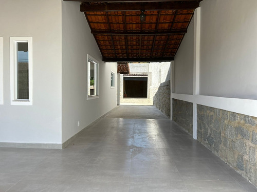 Linda Casa Nova À Venda Rio Bonito/rj Centro