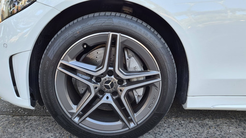 Mercedes Benz C300 2020