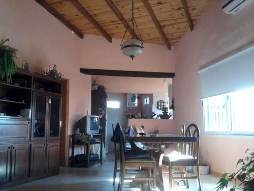 Imagen 4 de 11 de Santa Rosa De Calamuchita - Atahualpa Yupanqui 300 - Casa 2 Dormitorios En Venta
