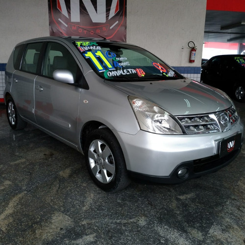 Nissan Livina Sl 1.8 2011 Automática