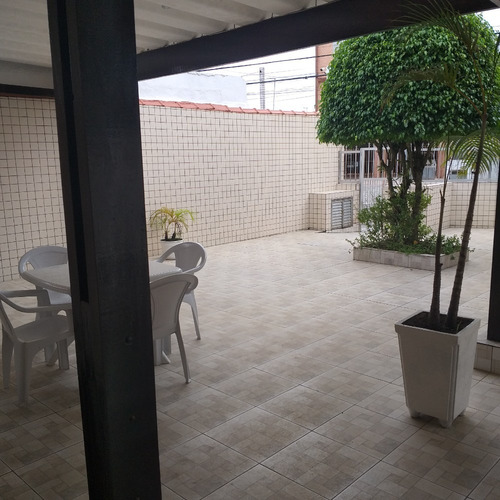 Imagem 12 de 13 de Apt 1 Qto Sala Coz Wc Próx Praia,lojas Ac Financto Bco $115.