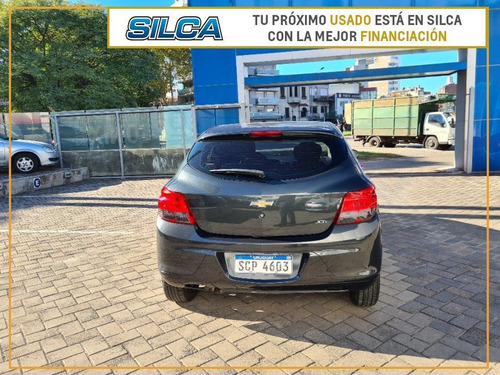 Chevrolet Onix Joy 2019 Gris Oscuro 5 Puertas
