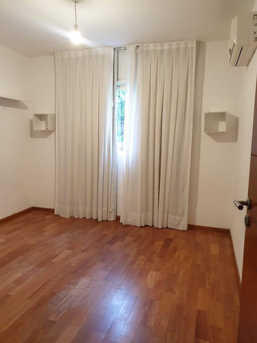 Casa En Cinco Lomas