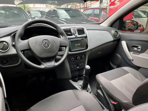 Renault Logan Exp 16 Sce