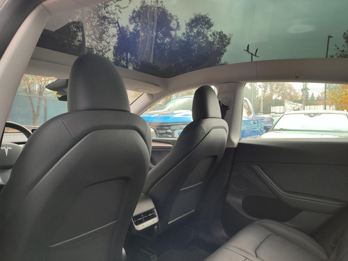 Tesla MODEL Y LONG RANGE DUAL MOTOR 4WD