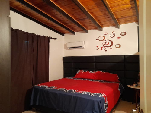 Imagen 4 de 8 de Casa En Anaco. Sector El Bosque. Anzoategui.