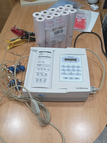 Electrocardiografo Cardiocare 2000