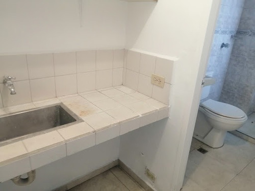 Imagen 8 de 11 de Oficinas En Arriendo Centro 649-18329