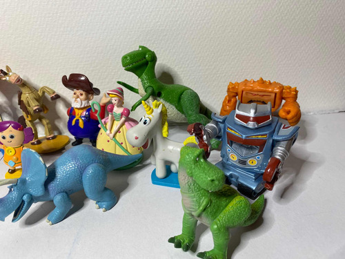 Colección De Figuras Disney Pixar De Toy Story 1, 2 Y 3 (Usado)