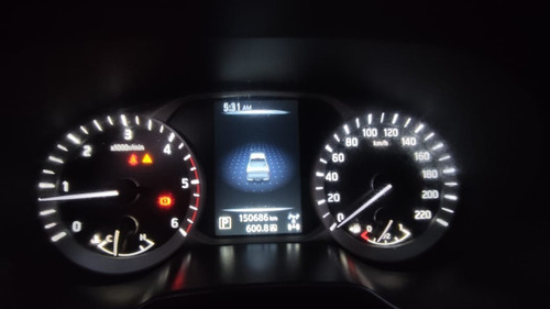 Imagen 8 de 18 de Nissan Np300 Le 4wd Dsl Aut 2017