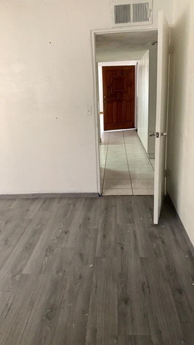 Imagen 10 de 13 de Casa En Venta Fracc. Residencias