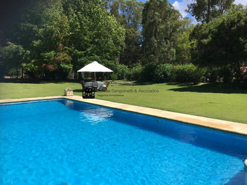 Casa En Rincón Del Indio - Punta Del Este- Ref: 1717