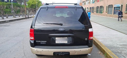 Imagen 2 de 9 de Ford Explorer Eddie Bauer 2005 La Remato Por Motivo De Viaje