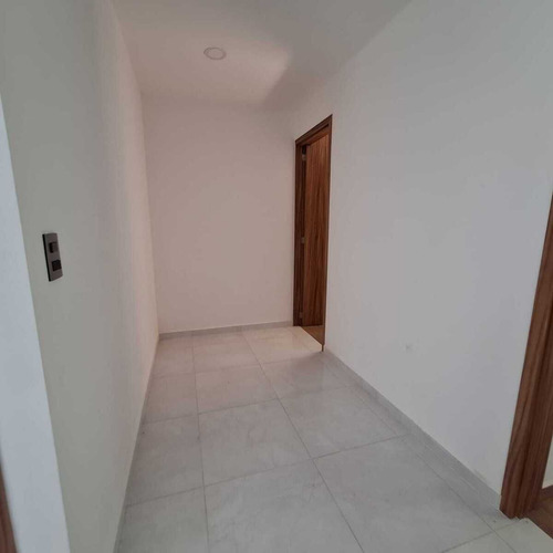 Lujosa Residencia Cerca Del Parque Loro