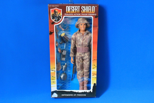Soldado Scout Desert Shield Defenders Of Freedom Eugene (Usado)