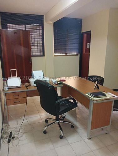 Imagen 17 de 30 de [oficinas En Alquiler En El Centro De Barquisimeto, Lara Monica Carrasquel 0424 556 57 59[