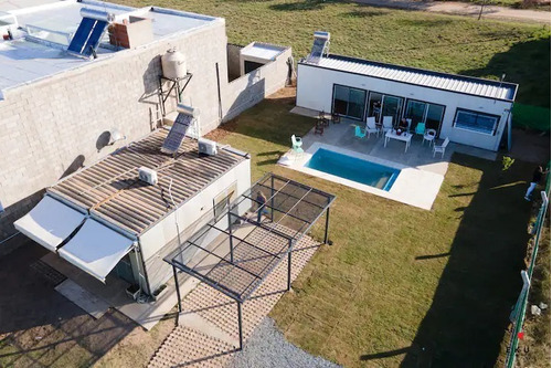 Complejo-casa Sustentable Con Asador, Jardín Y Piscina En Villa María