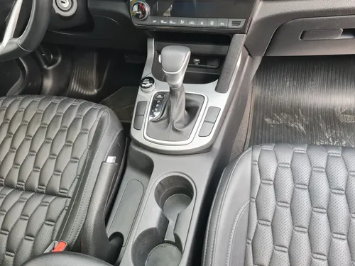 Kia Seltos Zenith 1.6cc AT AA 4X2