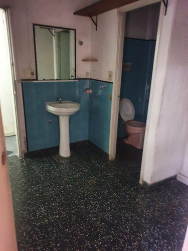 Imagen 9 de 19 de Colonia Esq Vazquez Y La Otra Es Barrios Amorin