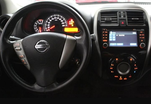 Nissan March 2015 1.6 16v Sl 5p