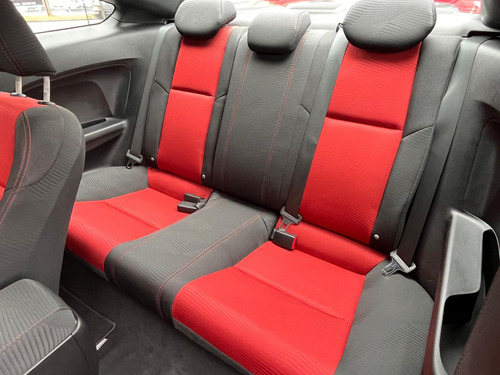Honda Civic Coupe Si 2.4 16V 206cv Mec. 2p
