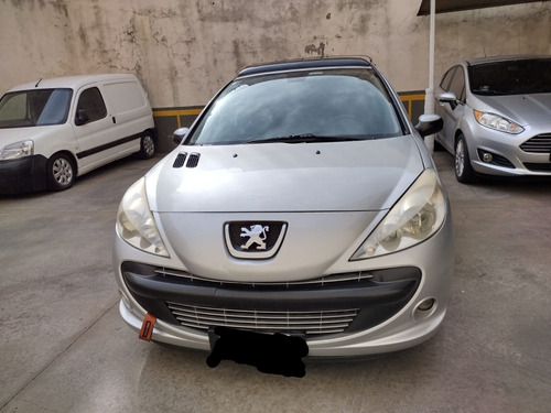 Peugeot 207 1.6 Xt