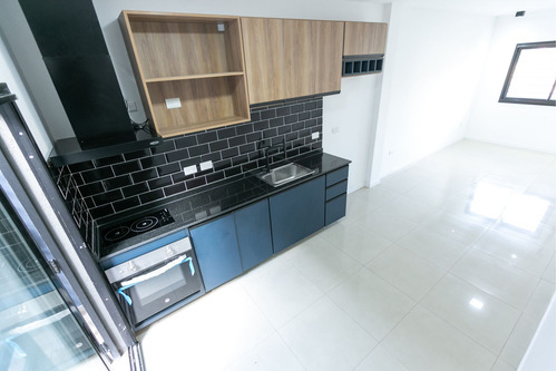 Imagen 22 de 30 de Venta Duplex C/ Cochera A Estrenar - Permuta